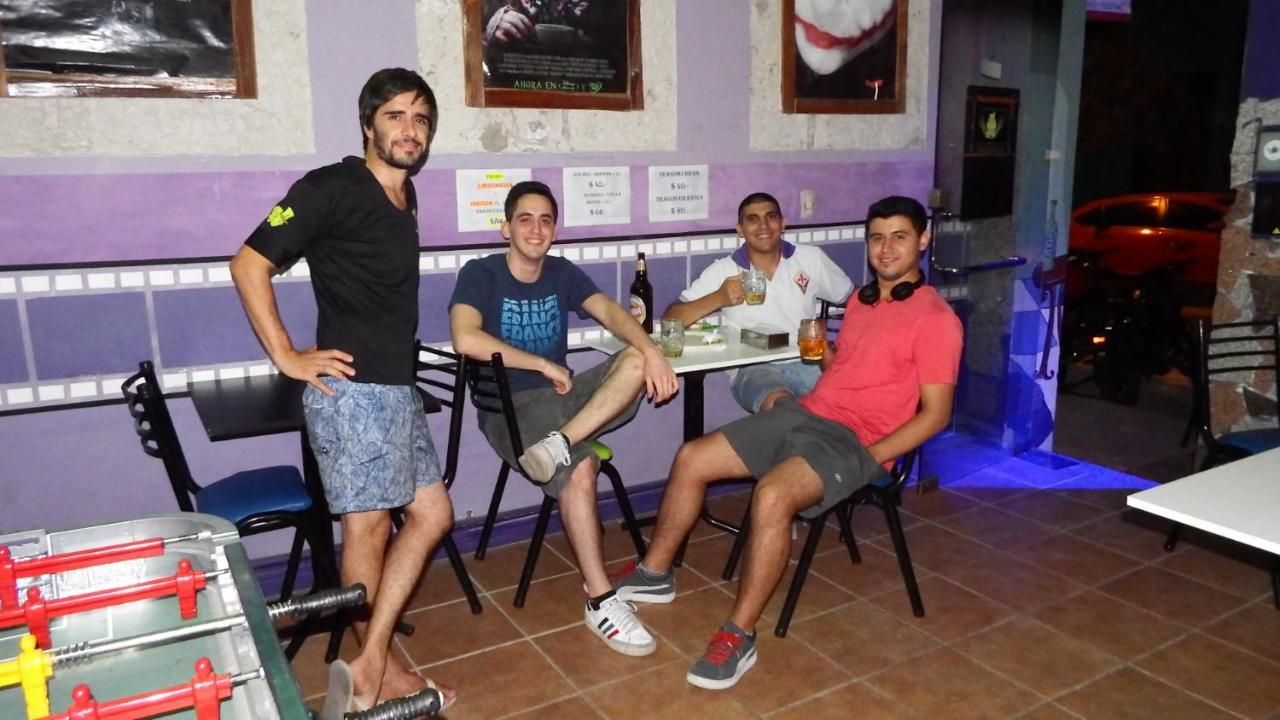 Hostel De Pichincha Gualeguaychú Exterior foto